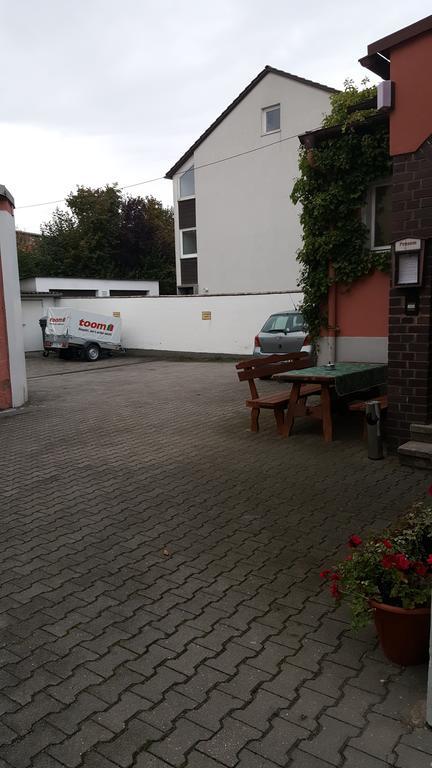 Pension Holzgarten Ratisbona Exterior foto